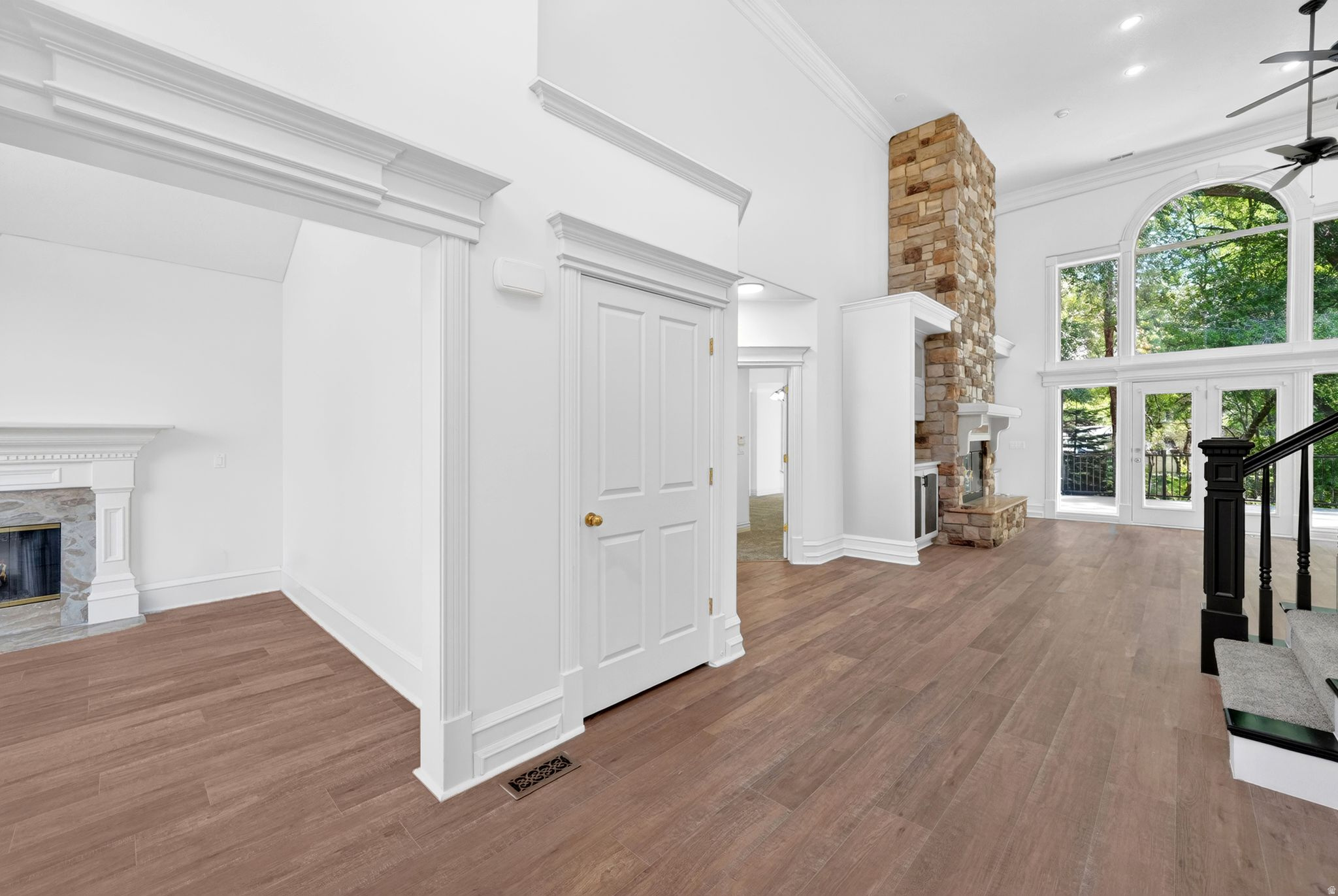 COUNTRY SPRINGS - Residential