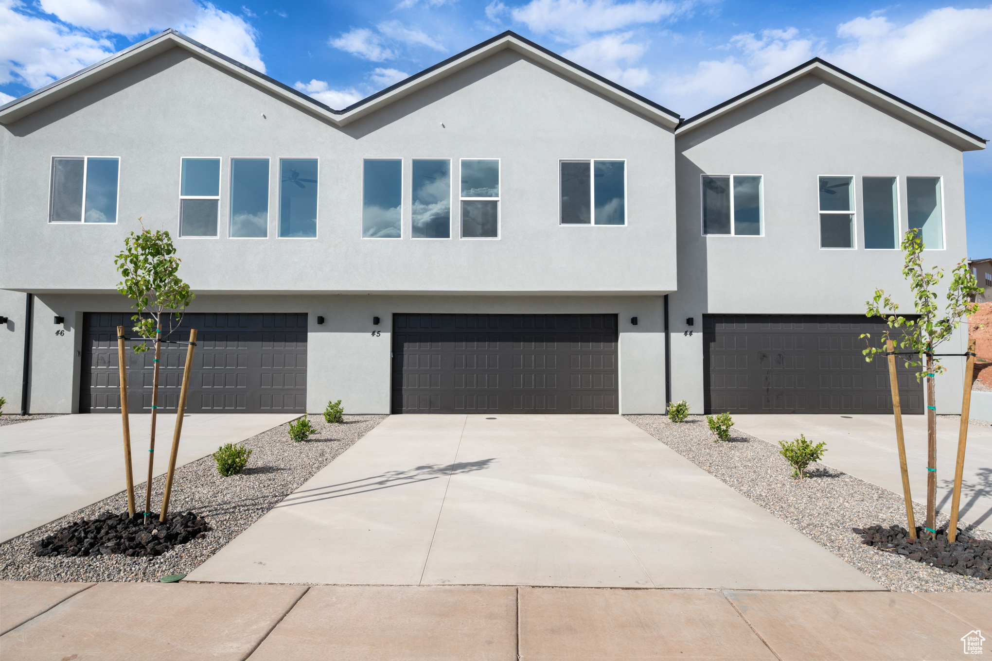 SAGE VILLAS - Residential