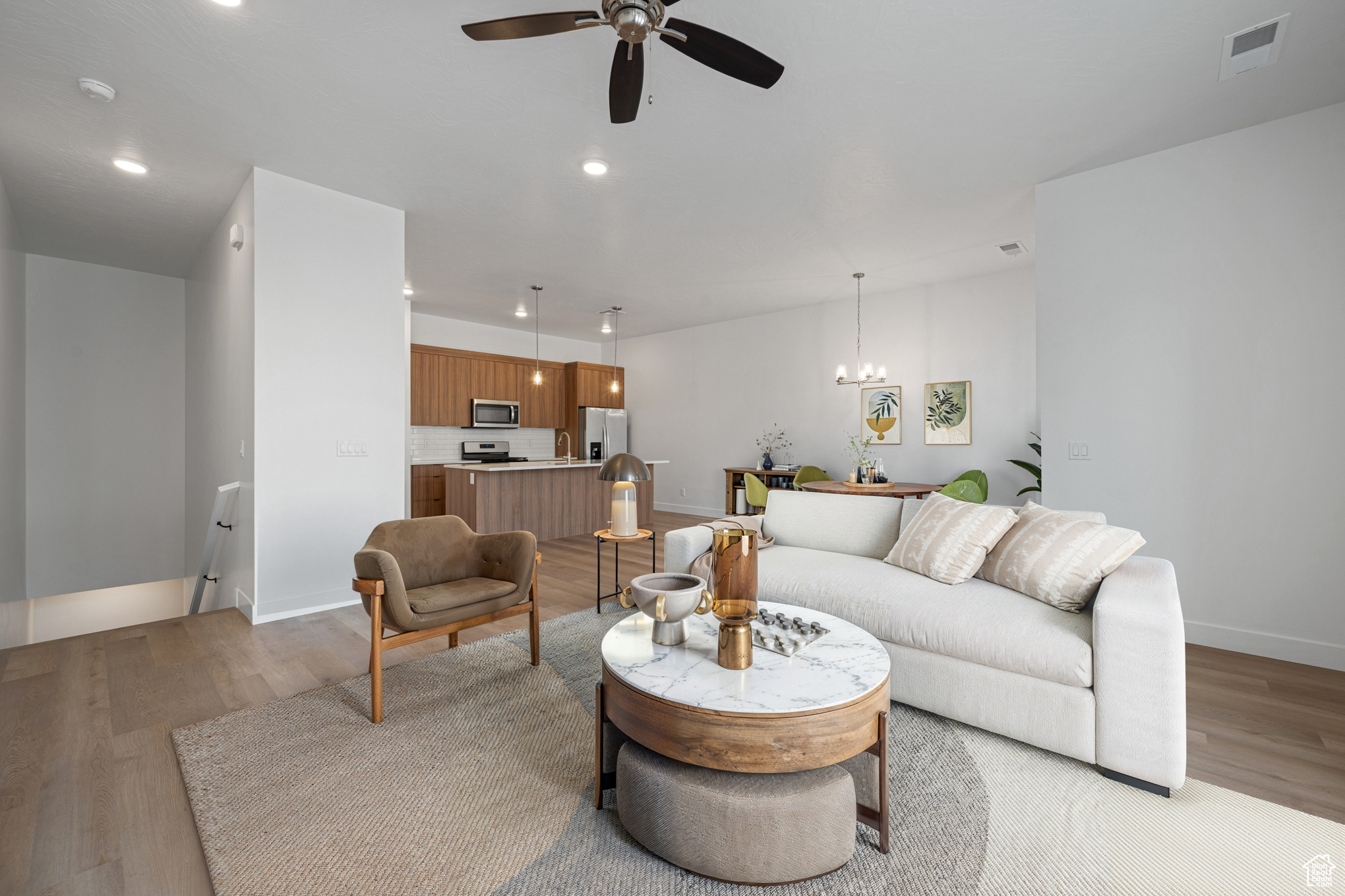 SAGE VILLAS - Residential