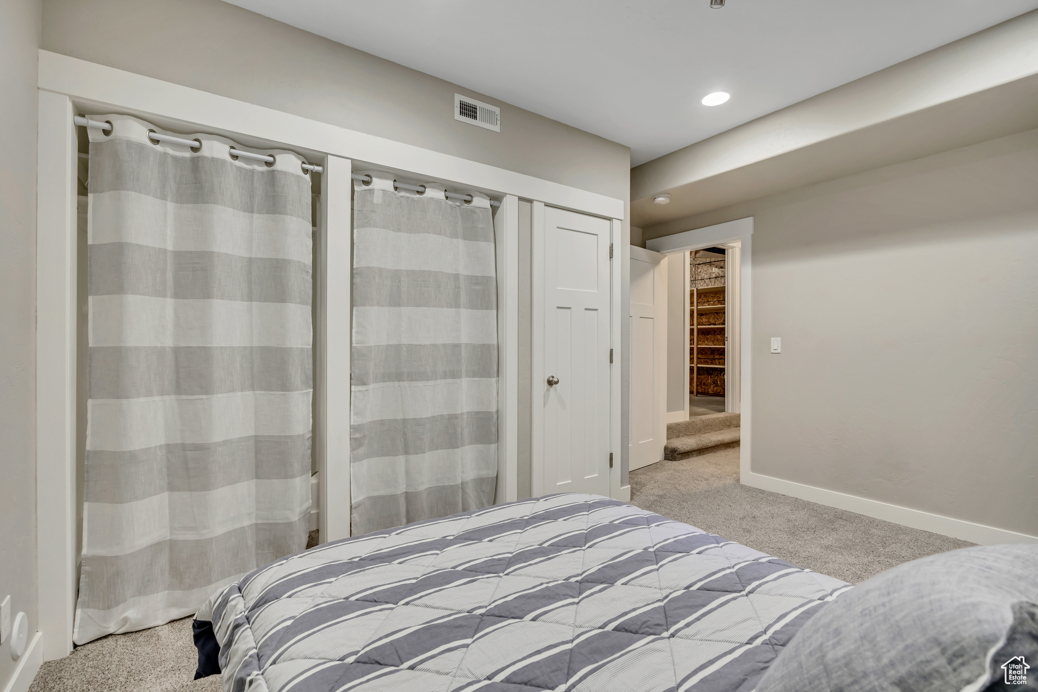 SEARLE MEADOWS - Residential