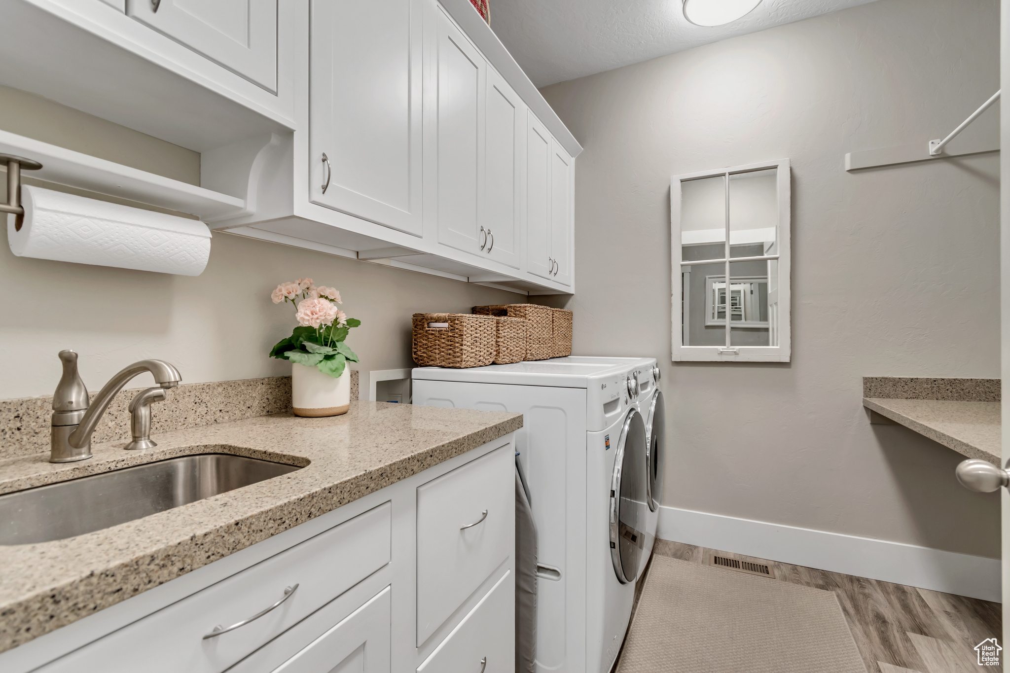 SEARLE MEADOWS - Residential