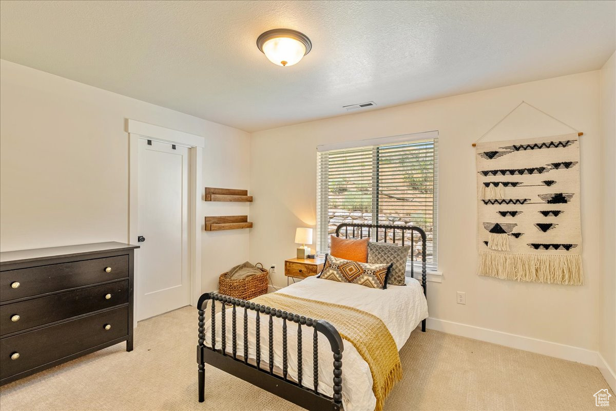 CANYON HILLS - Residential
