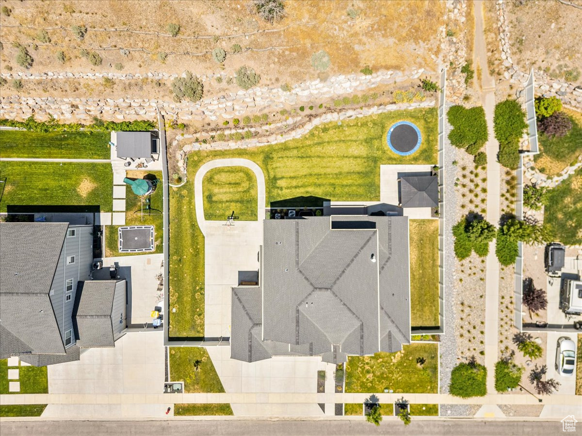 CANYON HILLS - Residential