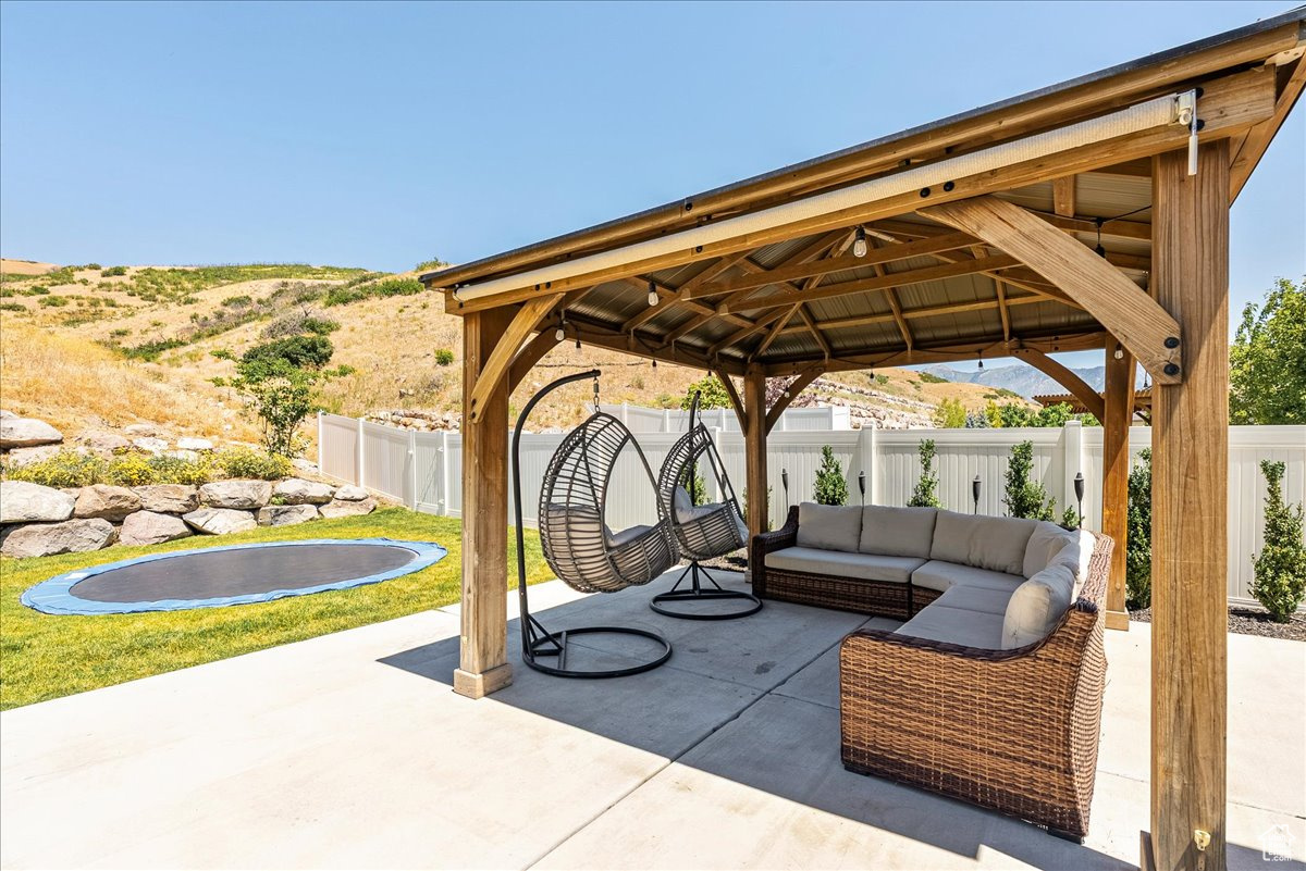 CANYON HILLS - Residential
