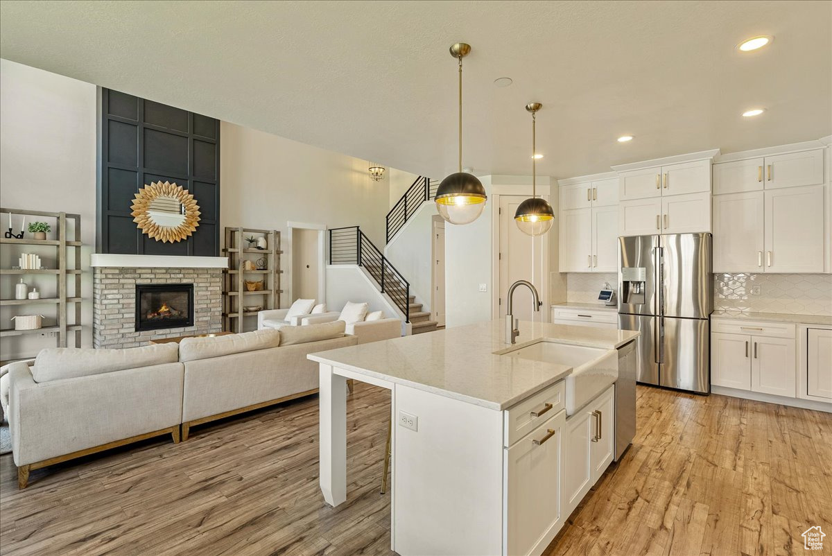 CANYON HILLS - Residential
