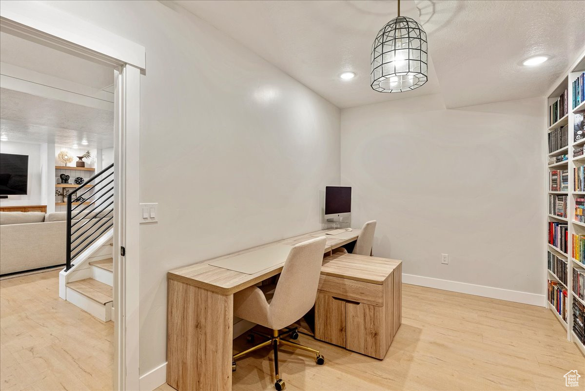 CANYON HILLS - Residential