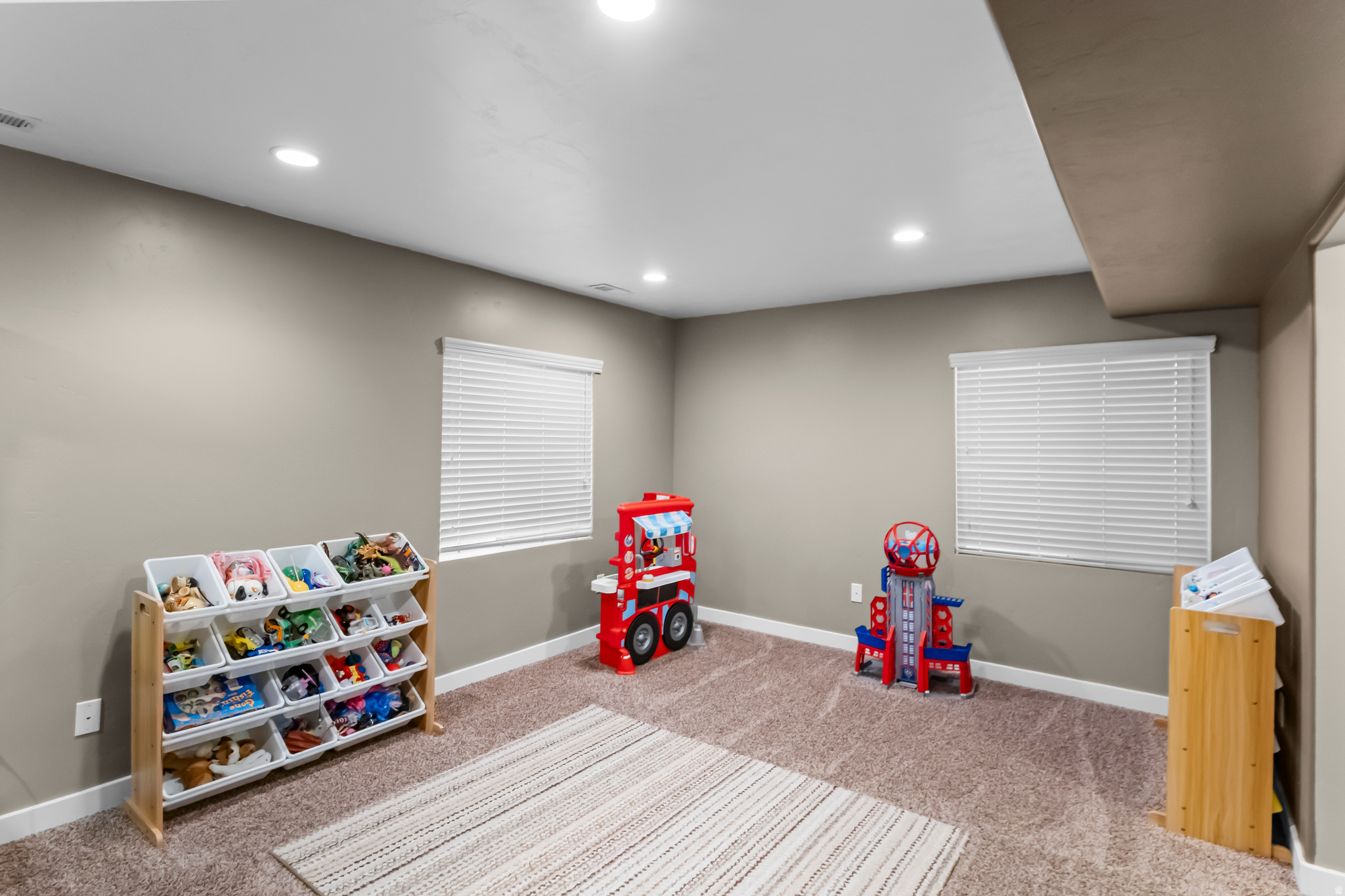 SUNSET HOLLOW - Residential