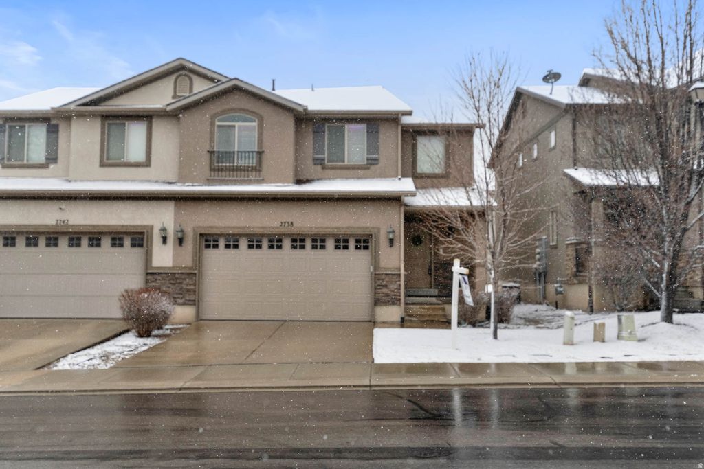 Photo of 2738 W COTTONWOOD DR, Lehi, UT 84048 (MLS # 2138013)
