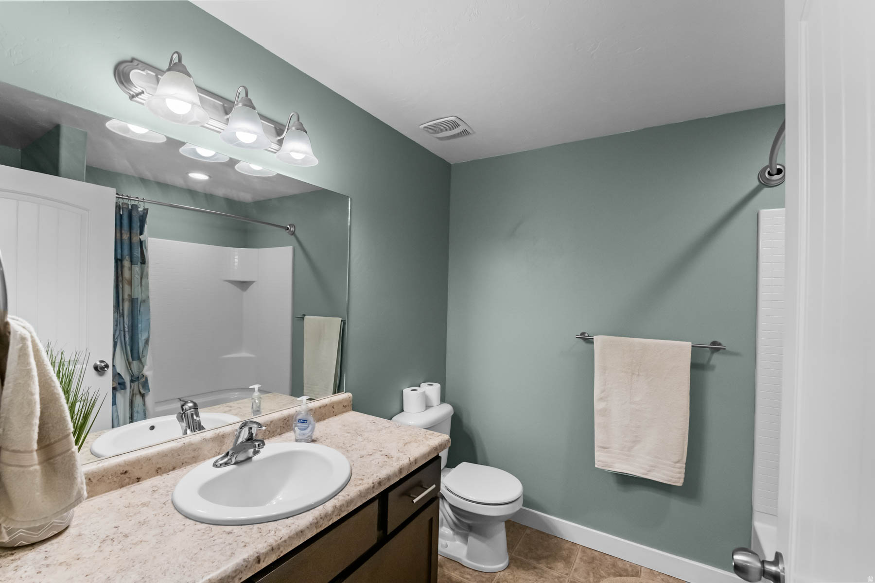 SUNSET HOLLOW - Residential