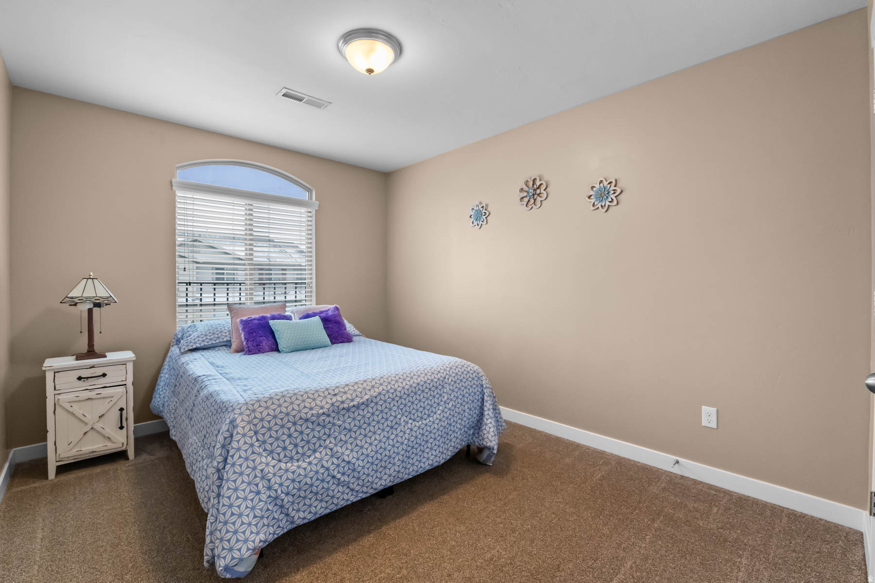 SUNSET HOLLOW - Residential