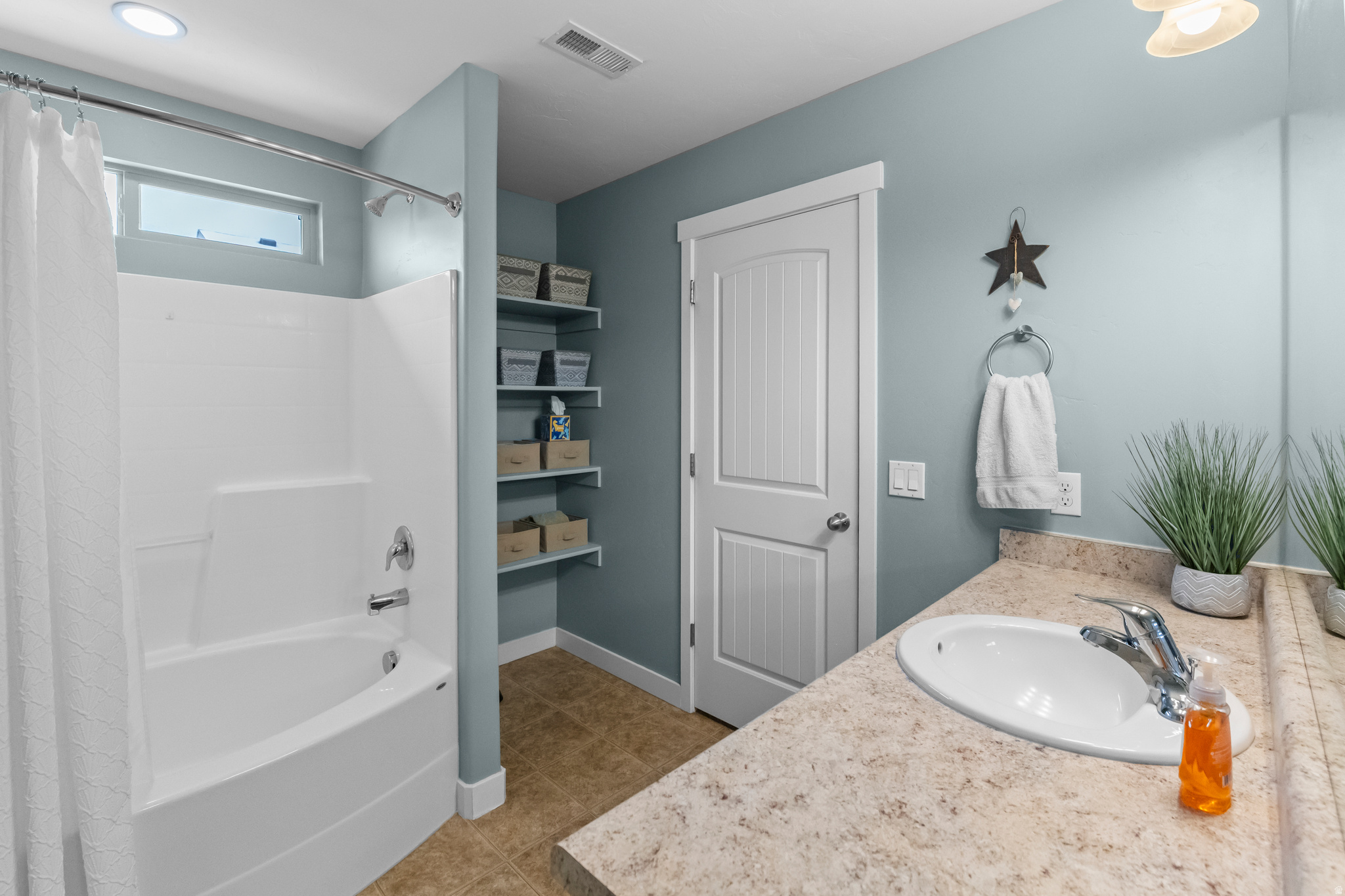 SUNSET HOLLOW - Residential