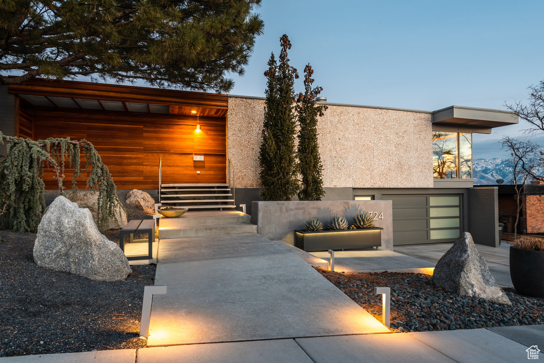 ENSIGN DOWNS - Residential