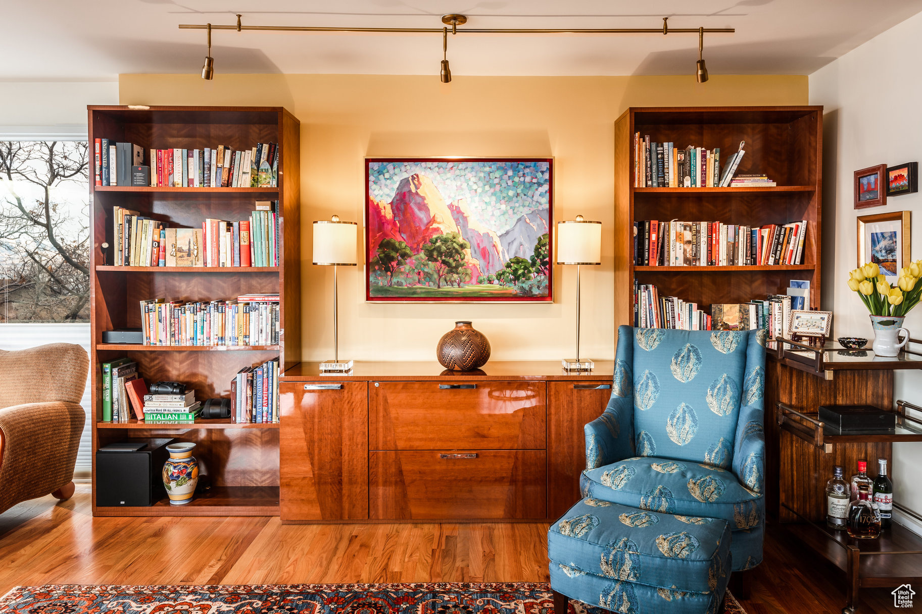 ENSIGN DOWNS - Residential