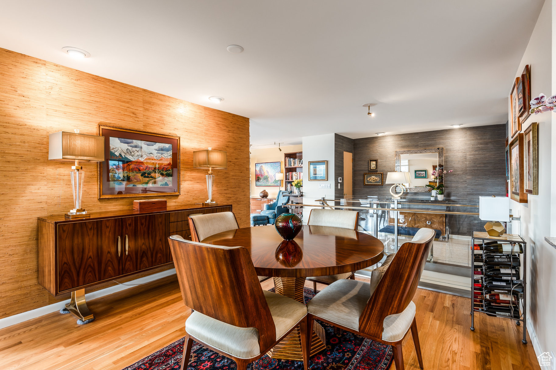 ENSIGN DOWNS - Residential