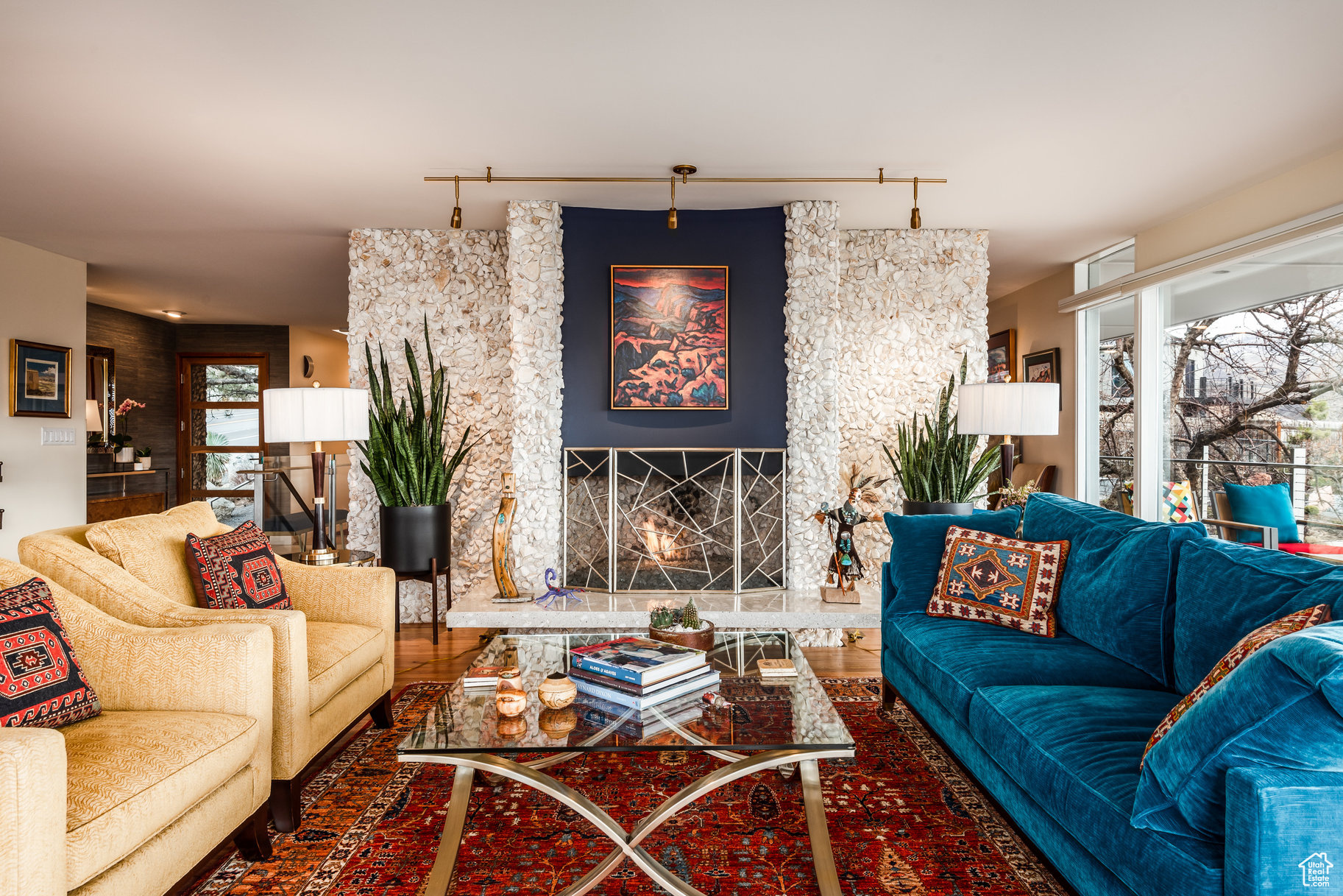 ENSIGN DOWNS - Residential