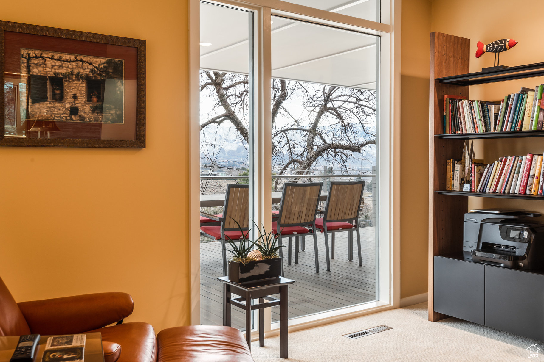 ENSIGN DOWNS - Residential