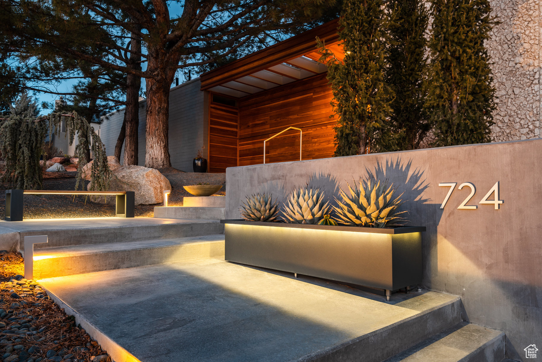 ENSIGN DOWNS - Residential