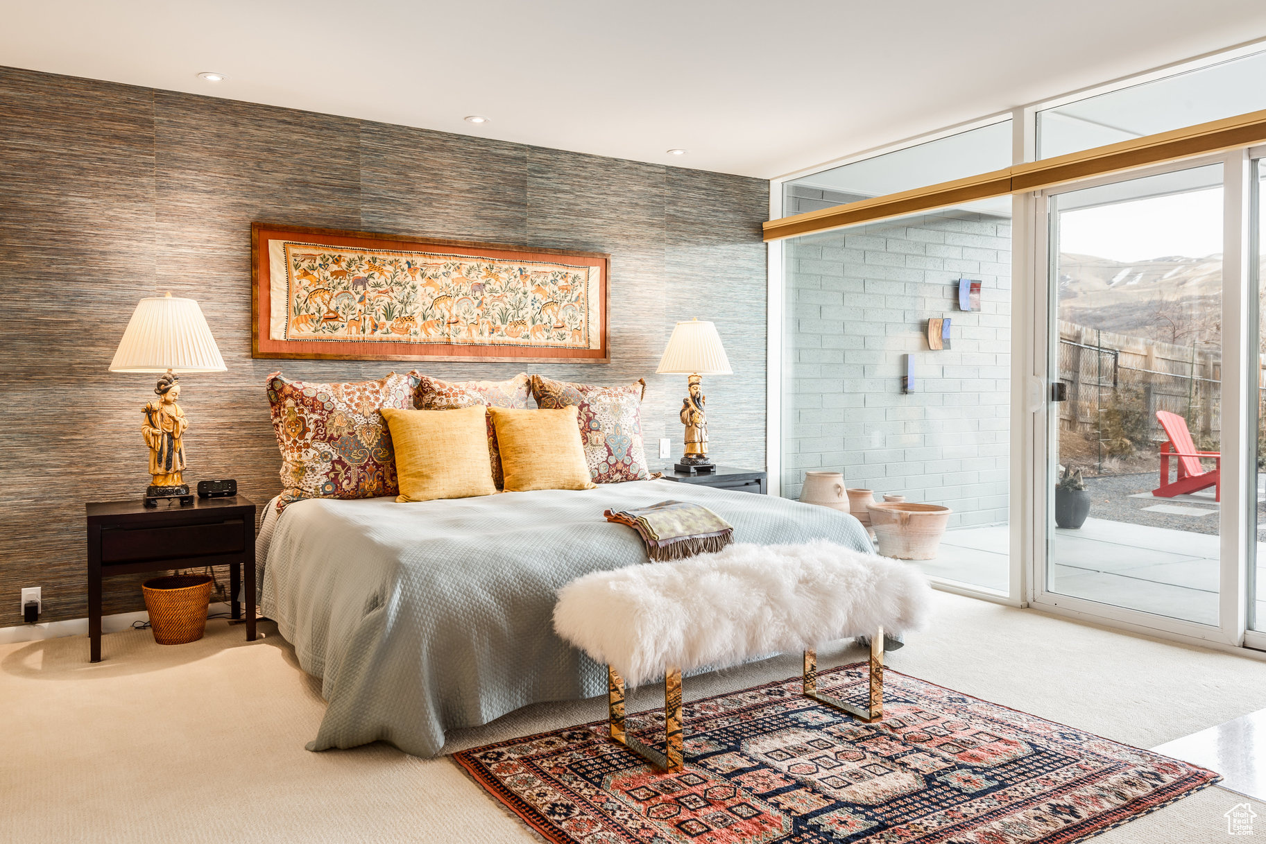 ENSIGN DOWNS - Residential