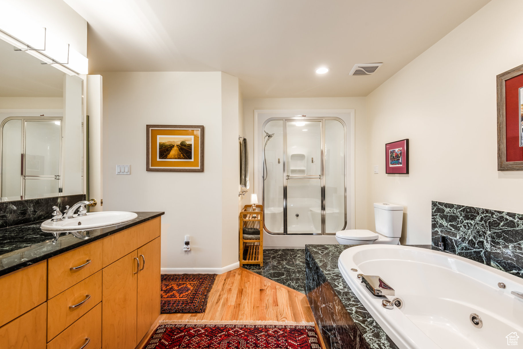 ENSIGN DOWNS - Residential