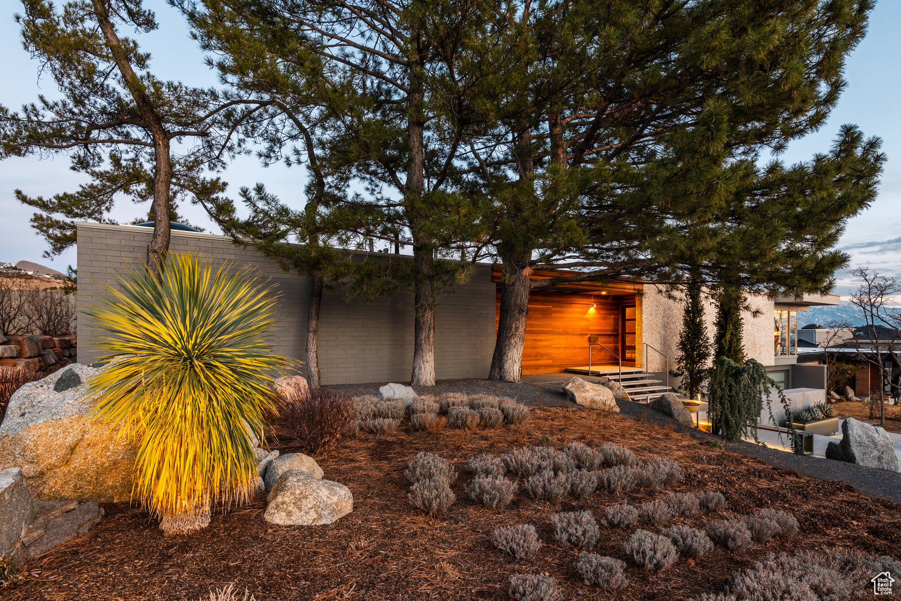 ENSIGN DOWNS - Residential