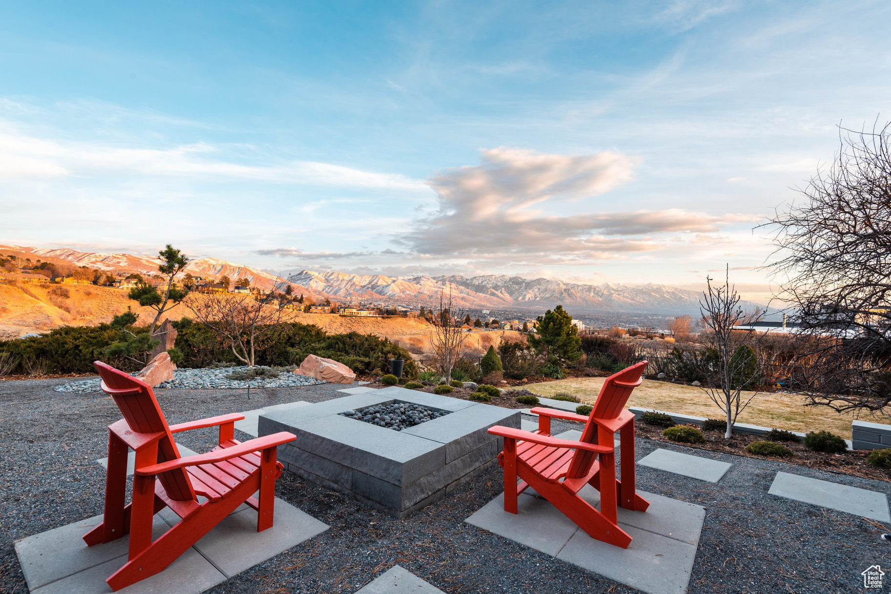 ENSIGN DOWNS - Residential