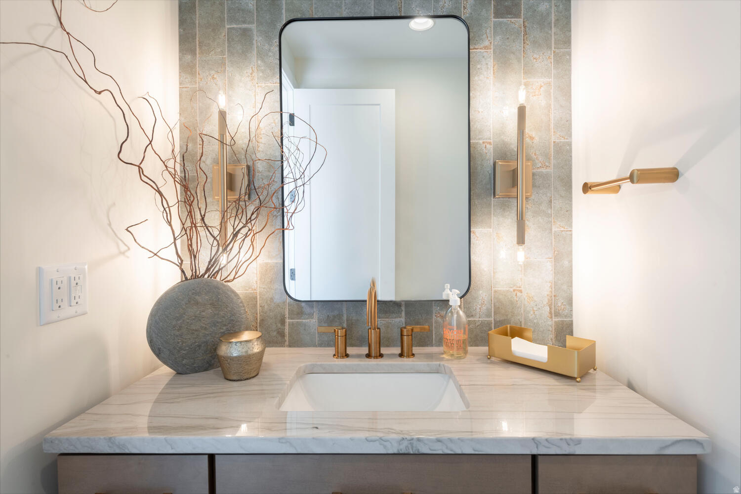 HOLLADAY PARK - Residential