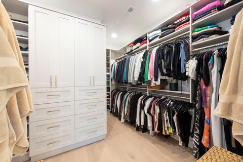 Tiny photo for 4445 S HOLLADAY PARK LN, Holladay, UT 84124 (MLS # 2134442)