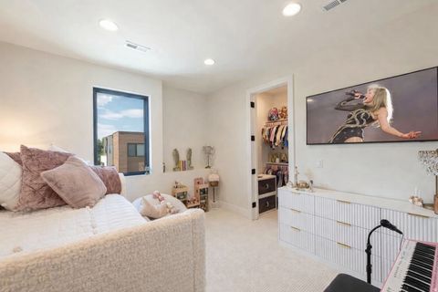 Tiny photo for 4445 S HOLLADAY PARK LN, Holladay, UT 84124 (MLS # 2134442)