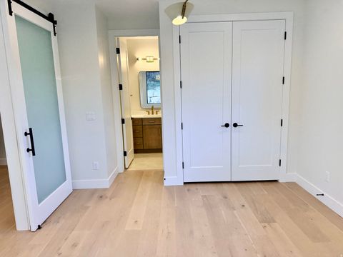 Tiny photo for 4445 S HOLLADAY PARK LN, Holladay, UT 84124 (MLS # 2134442)