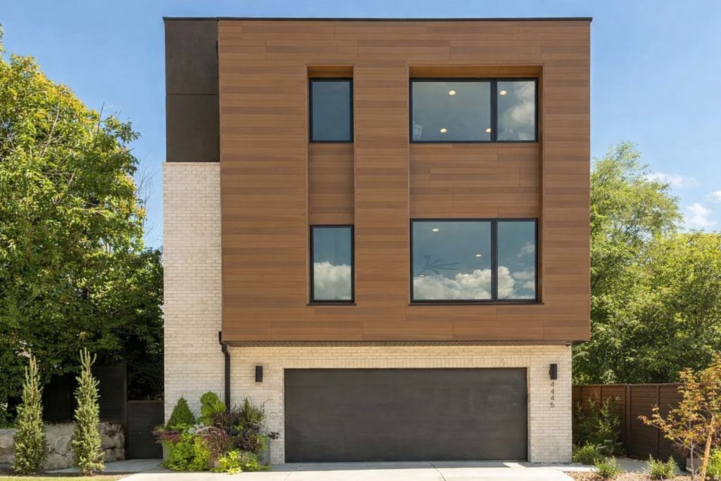 Photo of 4445 S HOLLADAY PARK LN, Holladay, UT 84124 (MLS # 2134442)