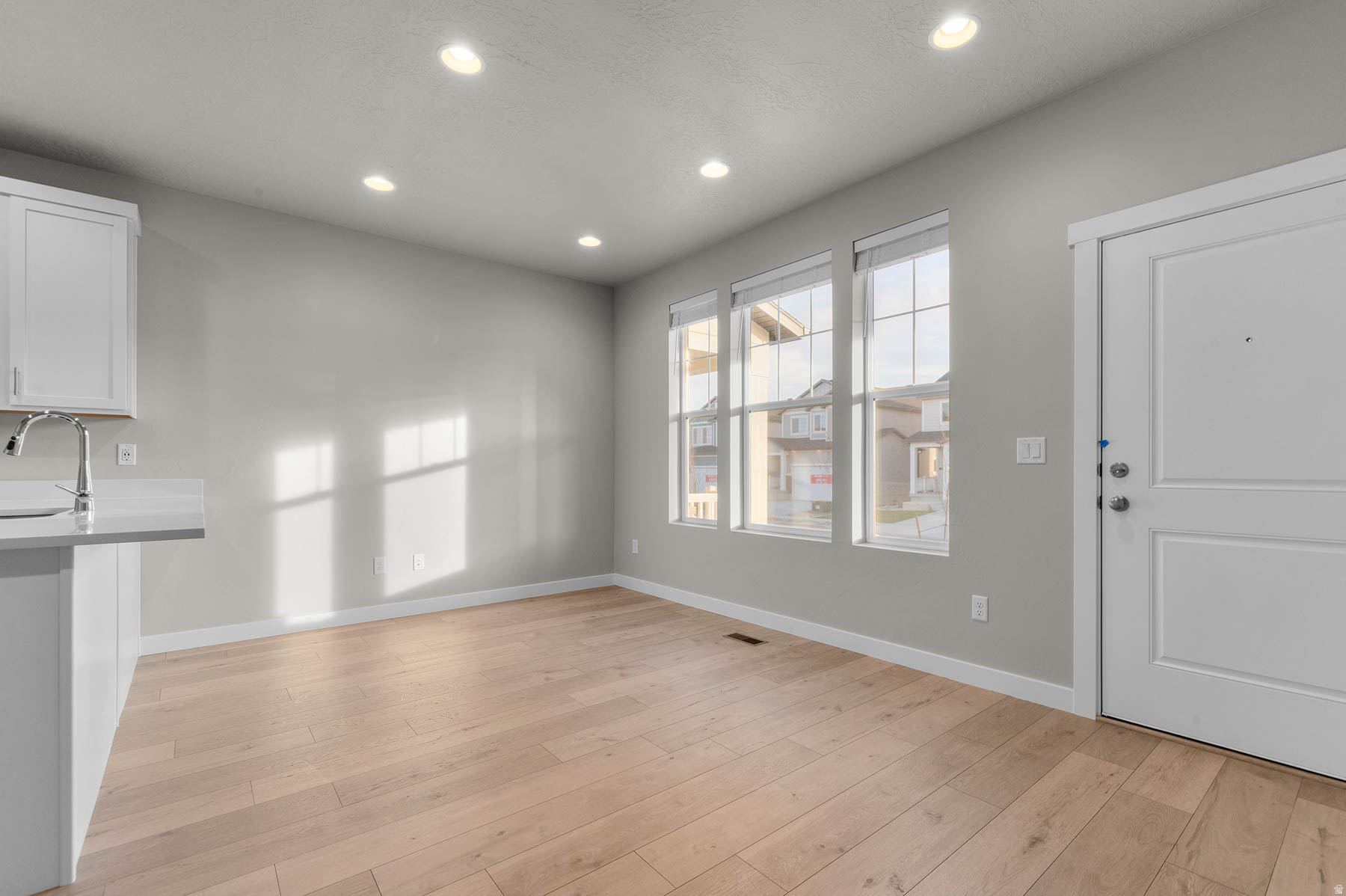 GABLER'S GROVE TOWNS 586 - Residential