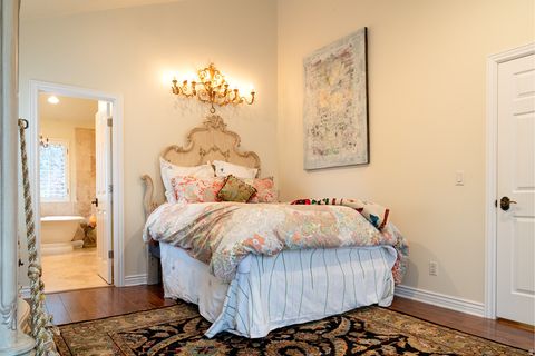 Tiny photo for 899 E 800 S, Springville, UT 84663 (MLS # 2147820)