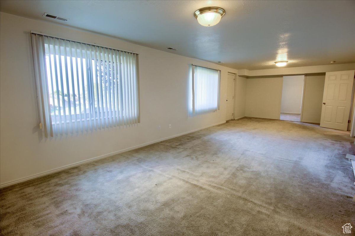 South Ogden, Utah 84405, United States, 3 Bedrooms Bedrooms, ,3 BathroomsBathrooms,Residential,Active,233343