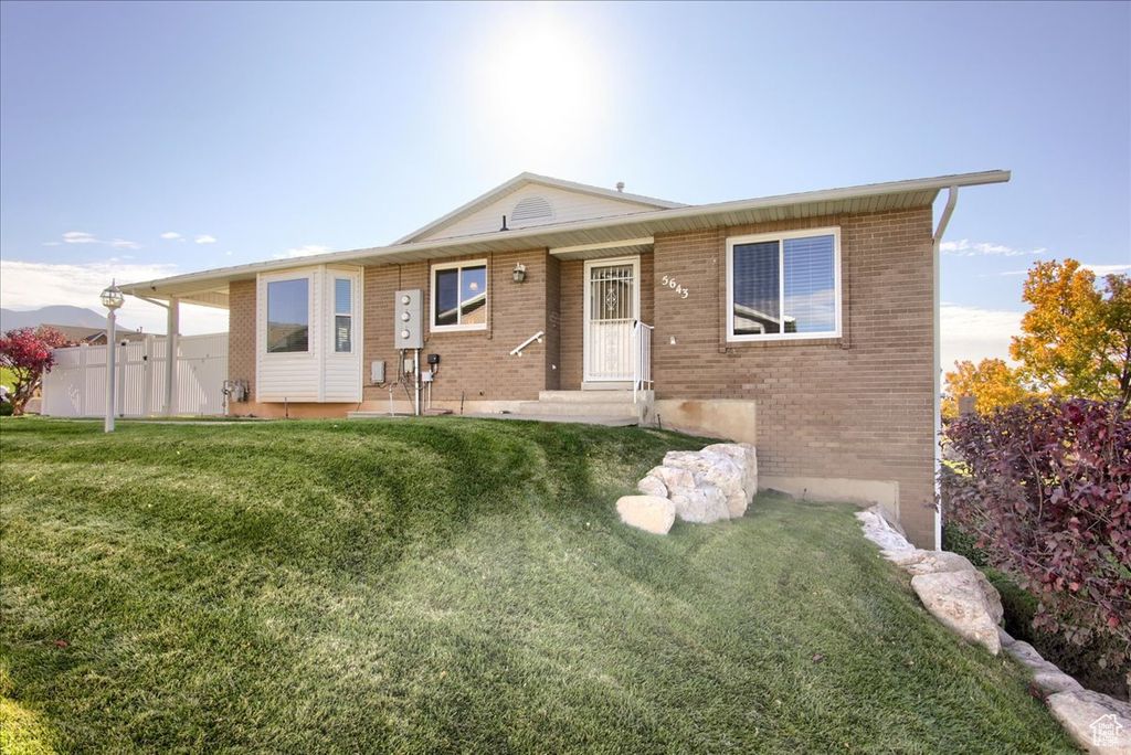 Photo of 5643 S 1060 E, South Ogden, UT 84405 (MLS # 2119435)