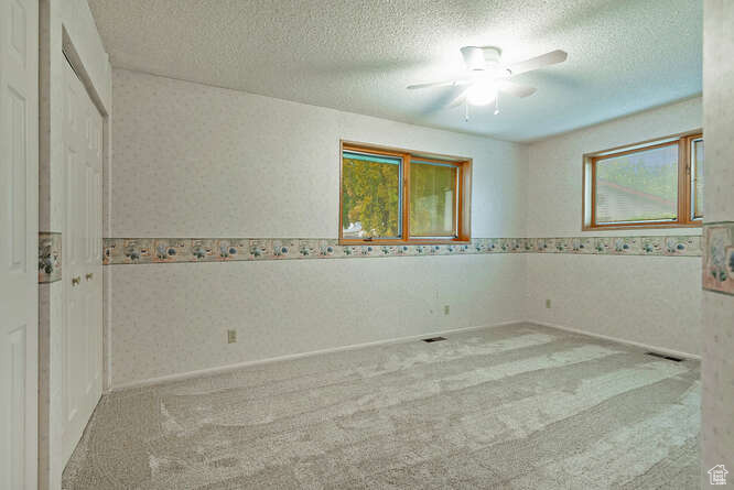COUNTRY CLUB SUB - Residential