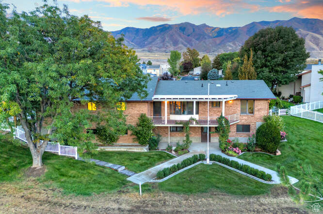 COUNTRY CLUB SUB - Residential