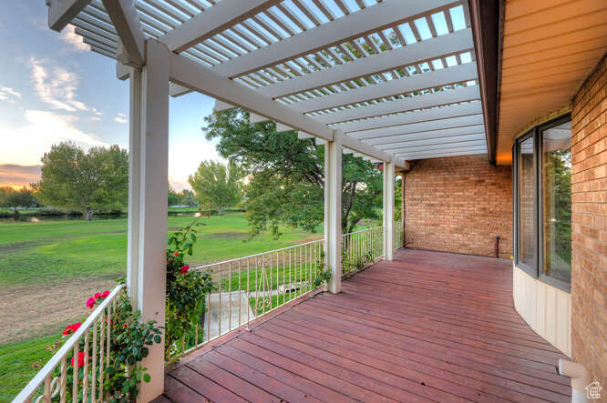 COUNTRY CLUB SUB - Residential