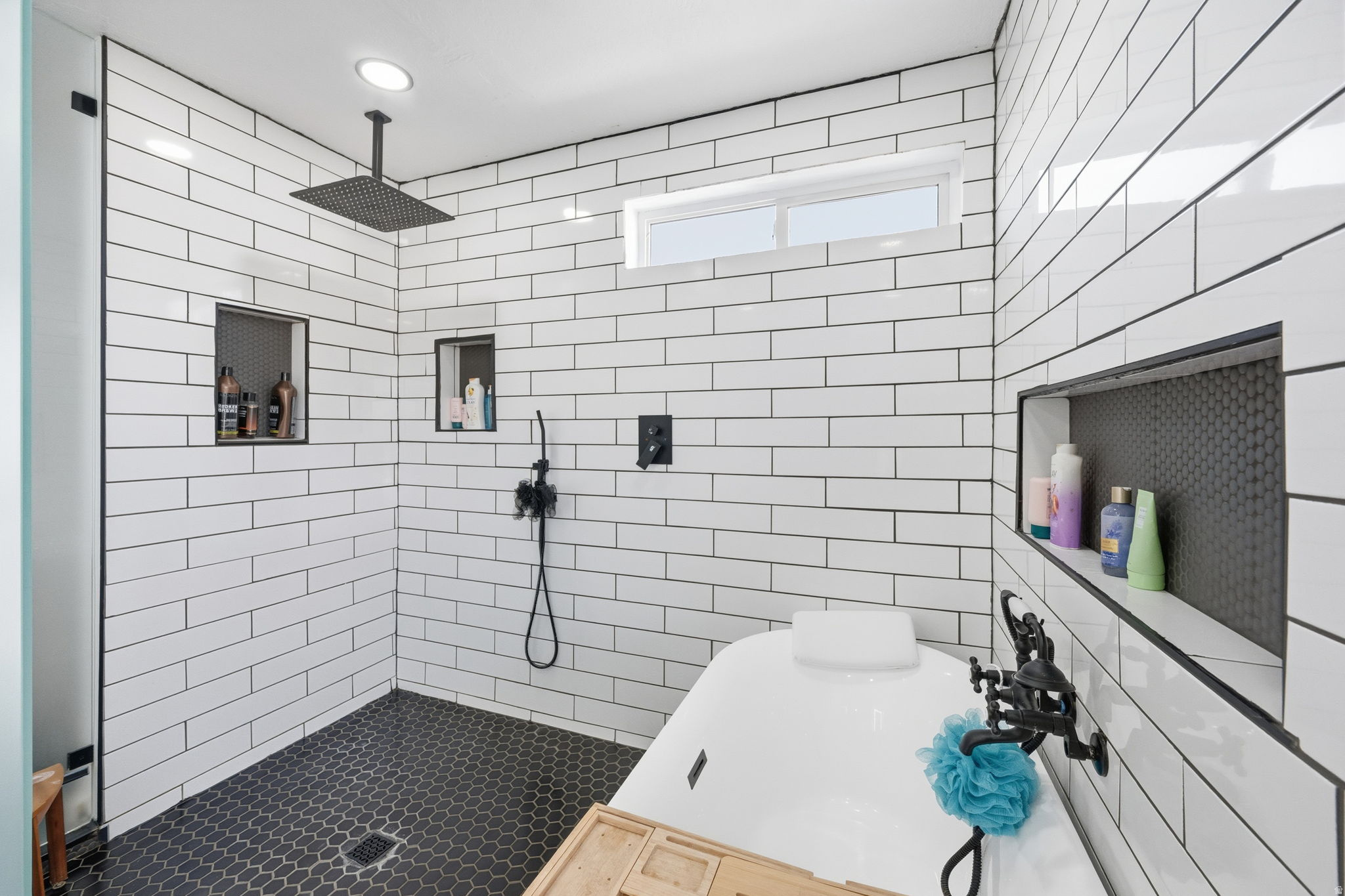 AUTUMN RIDGE - Residential