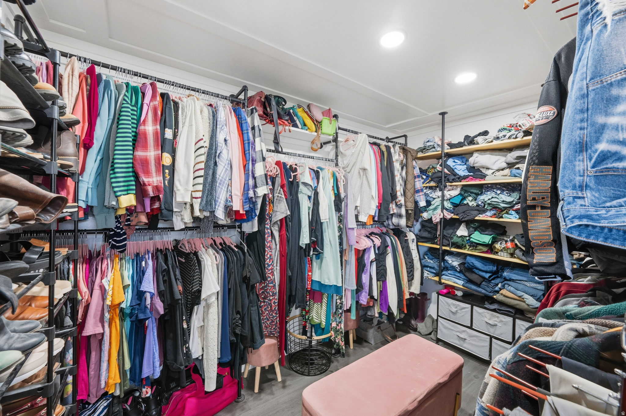 AUTUMN RIDGE - Residential