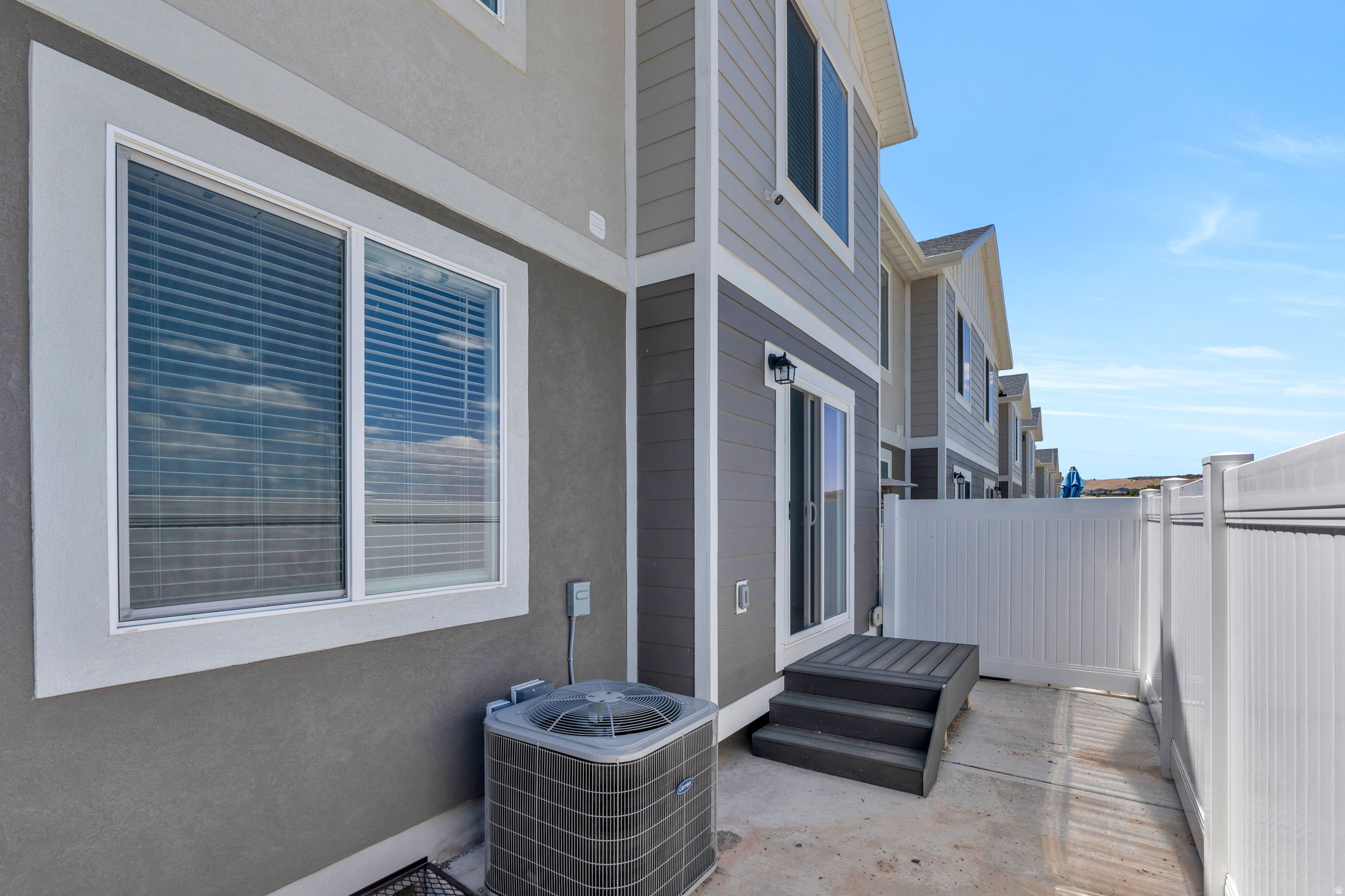 RIDGE - Residential
