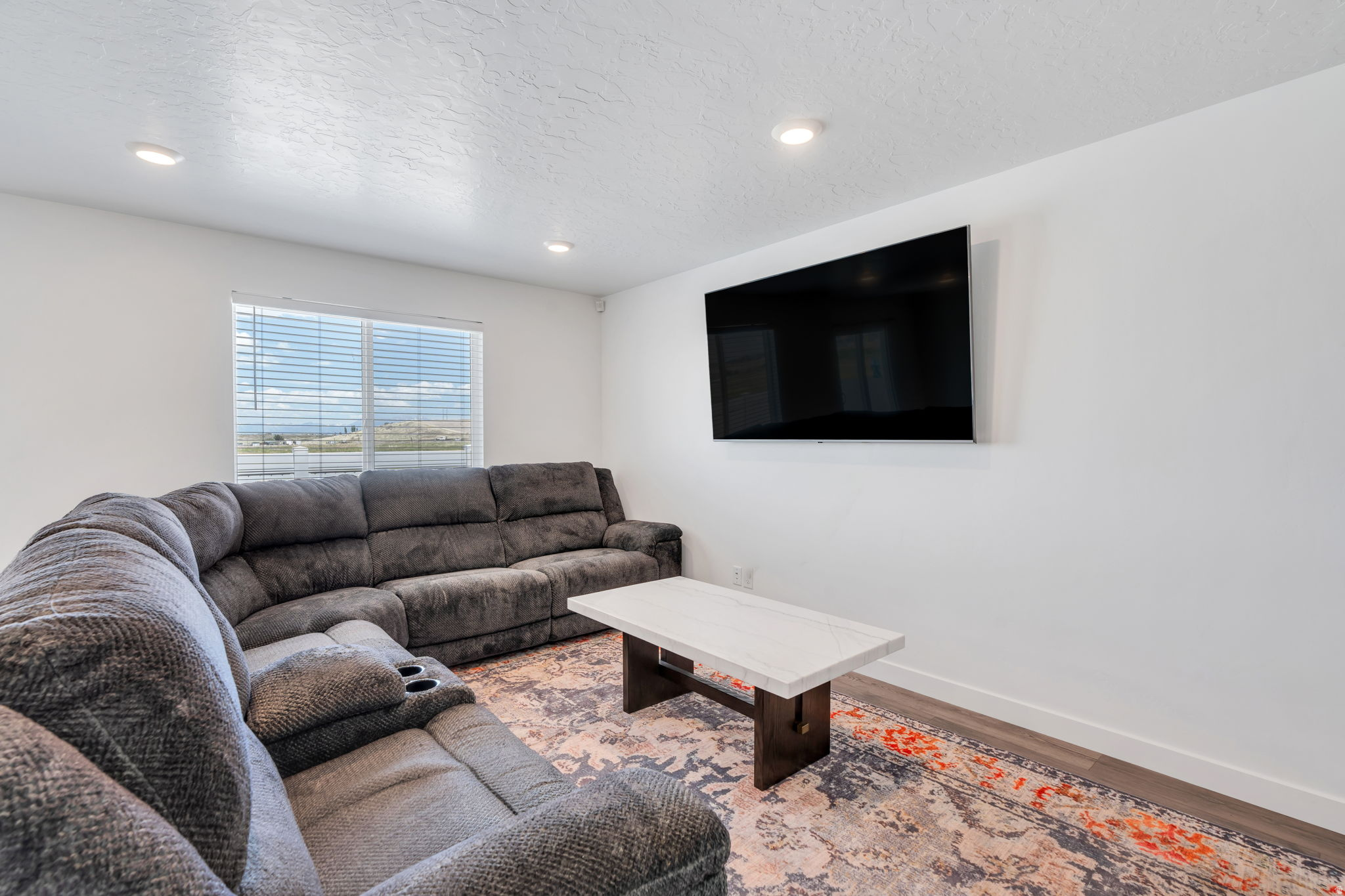 RIDGE - Residential