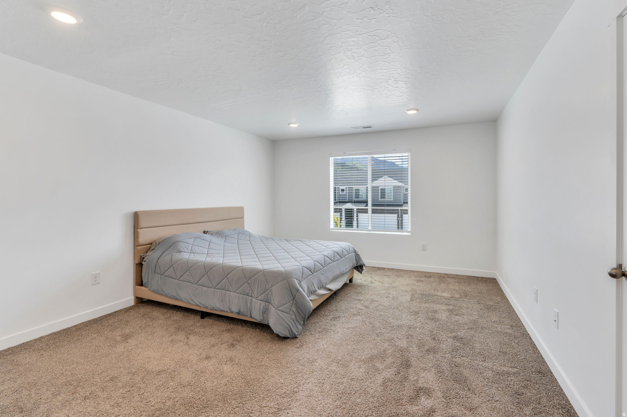 RIDGE - Residential