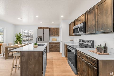Photo of 1627 S WHITE SAGE DR #332, Santaquin, UT 84655 (MLS # 2122400)