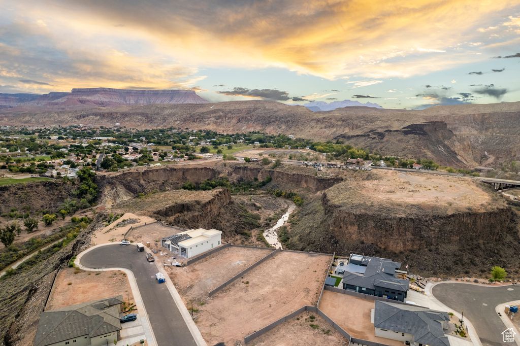 Photo of 1148 N FLORENCE CIR #10, Hurricane, UT 84737 (MLS # 2119290)