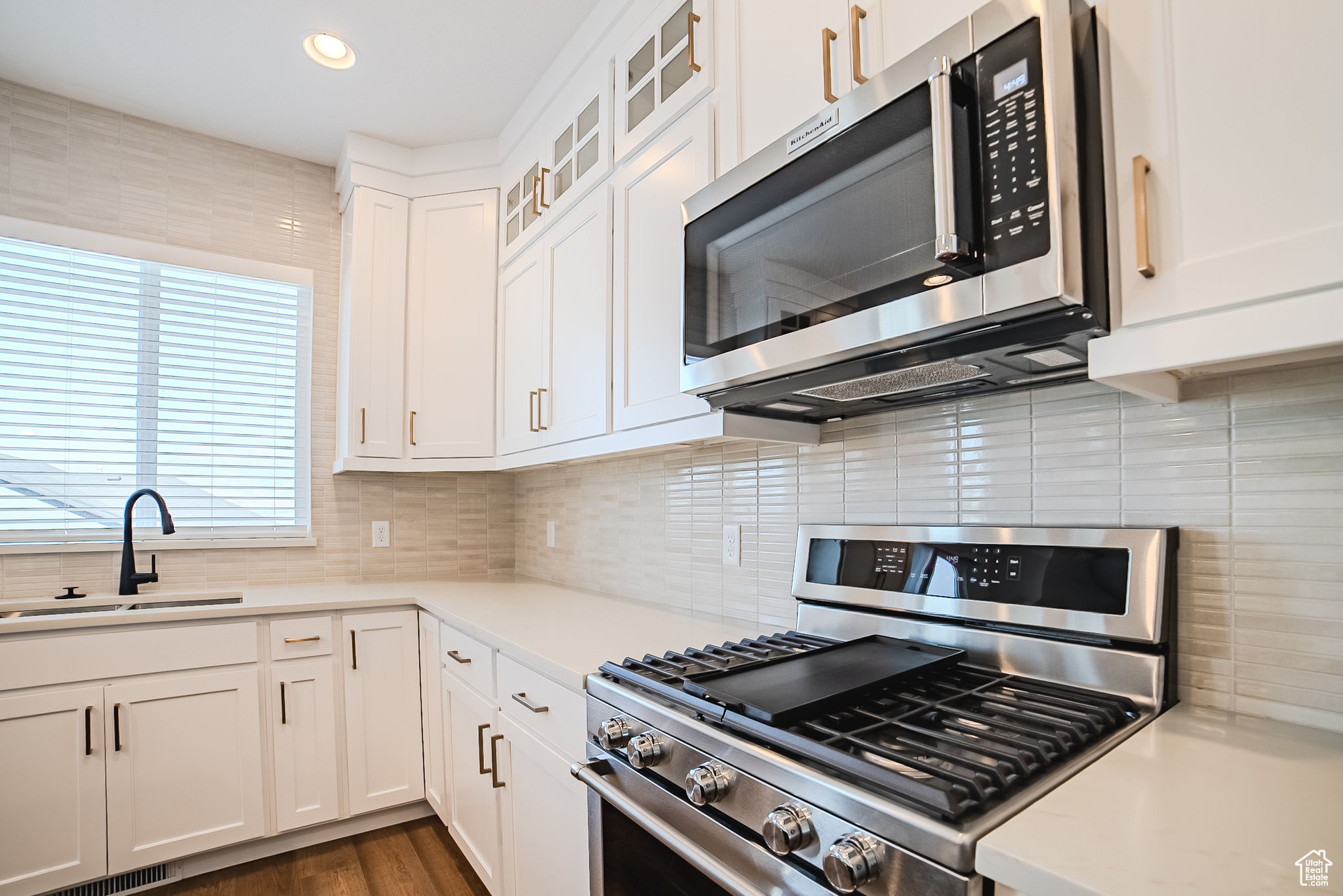 THE VILLAGE OF FOX HOLLOW - Residential