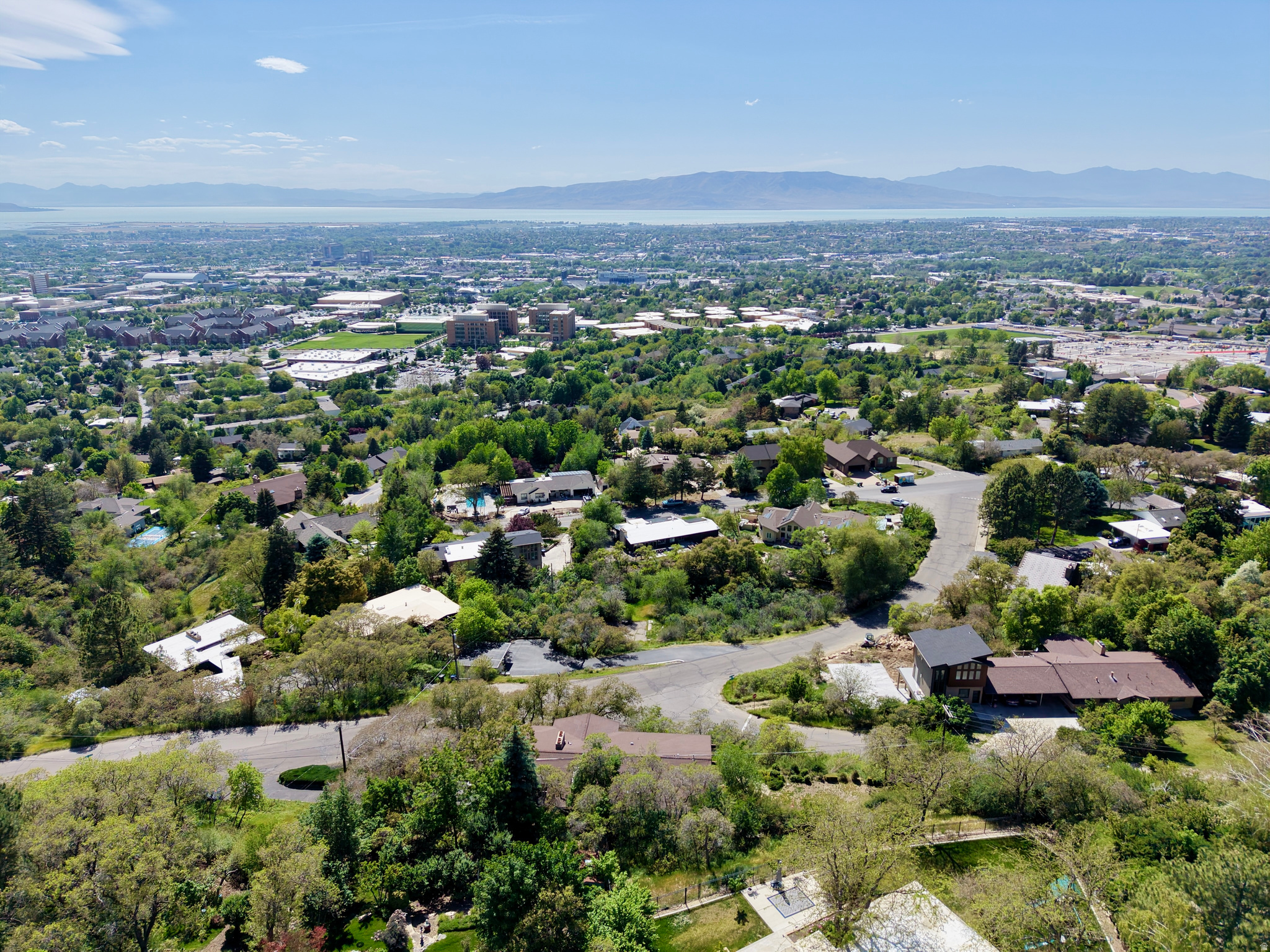 OAK HILLS - Residential