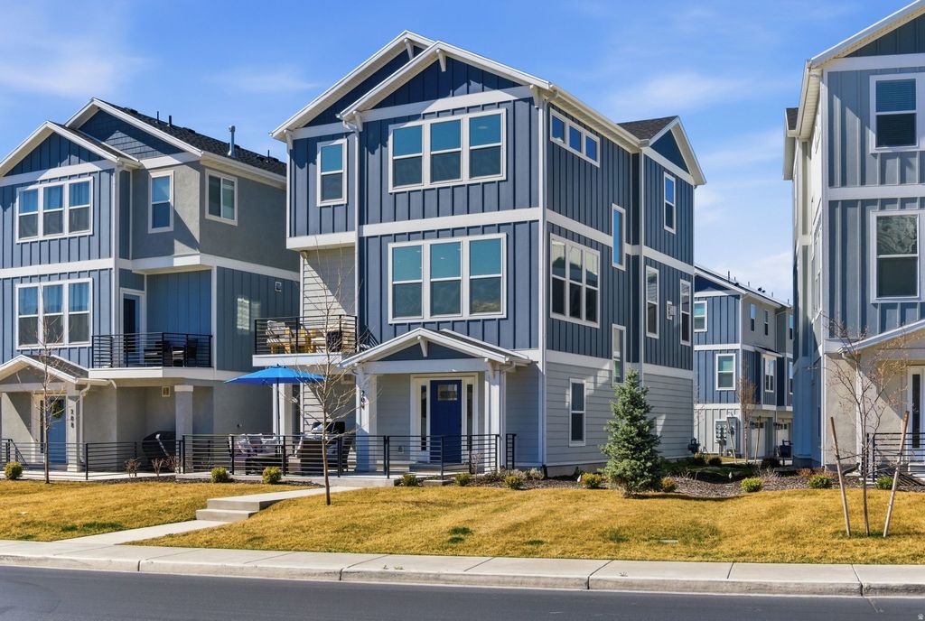 Photo of 204 S 1700 W #19, Pleasant Grove, UT 84062 (MLS # 2145942)