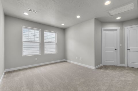 Tiny photo for 11174 S FORDMAN WAY, South Jordan, UT 84009 (MLS # 2134694)