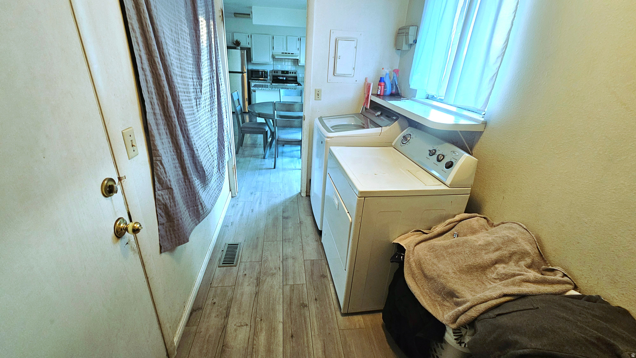 LAKEWOOD - Residential