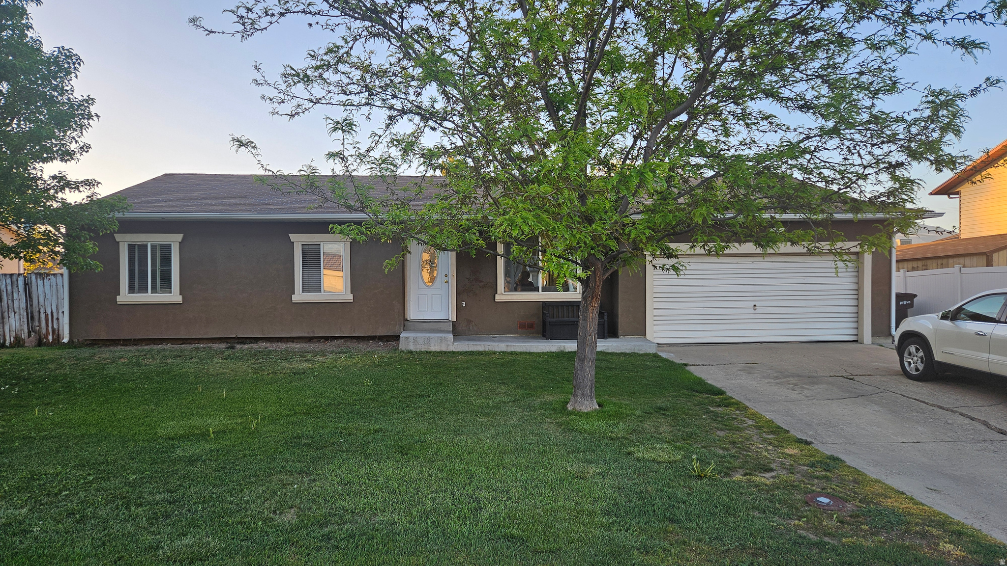 LAKEWOOD - Residential